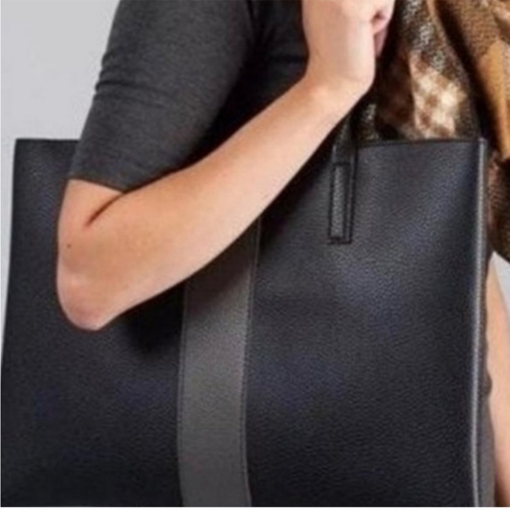 Vince Camuto Vegan Leather "The Luck Tote" Bag - Picture 2 of 11